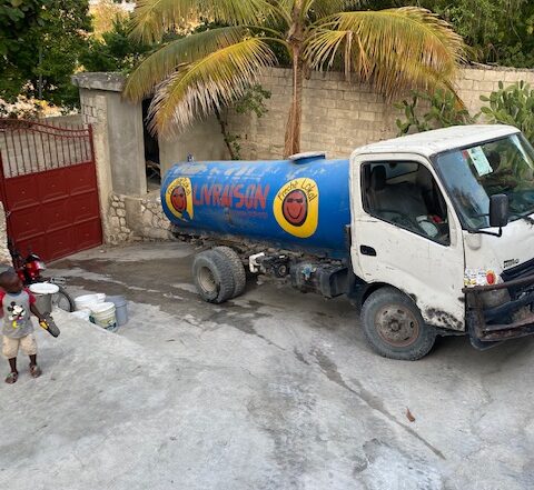 miracle-water-truck