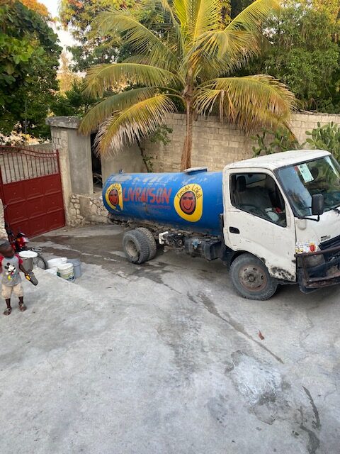 miracle-water-truck